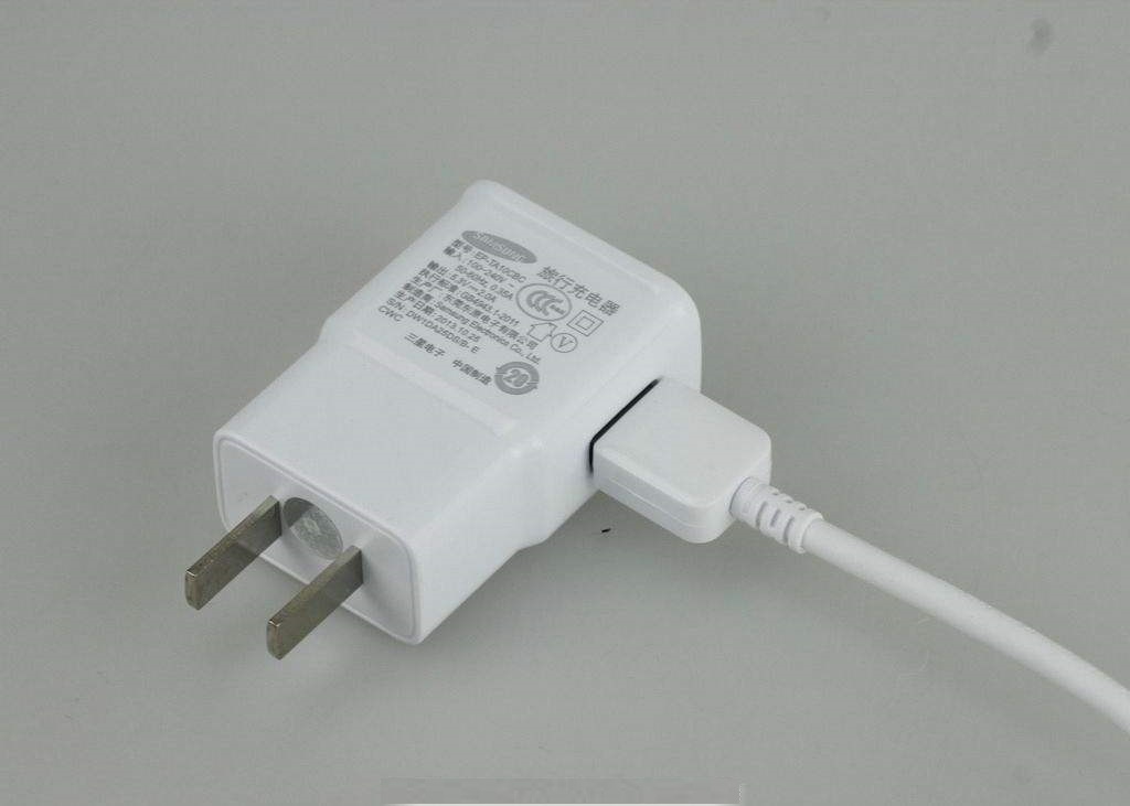 充電頭數(shù)據(jù)線激光打標